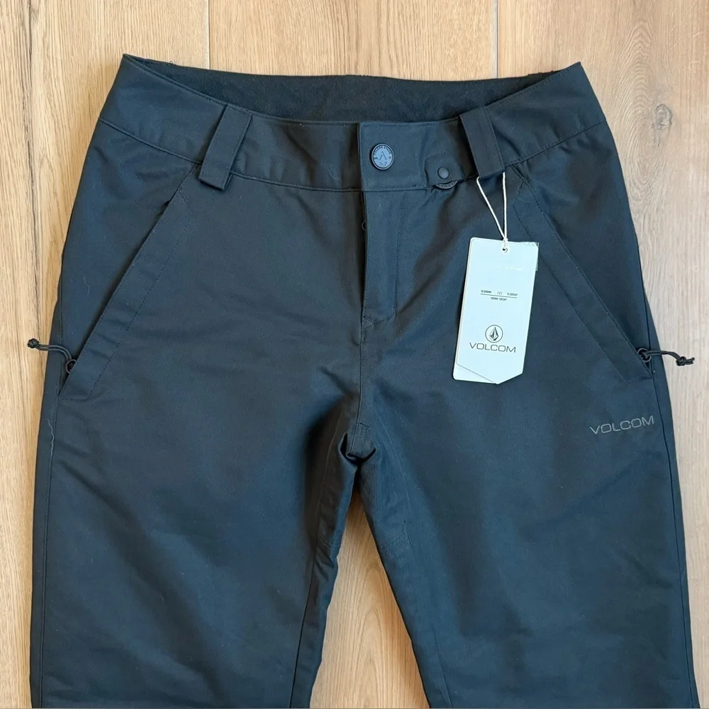Volcom nwt frochickie